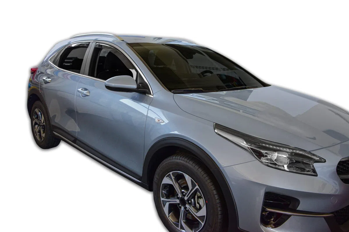 J&J AUTOMOTIVE Windabweiser passend für Kia X Ceed 5-Türer ab 2019 4tlg, Heko Regenabweiser Vorne Hinten Getönt Dunkel Passform