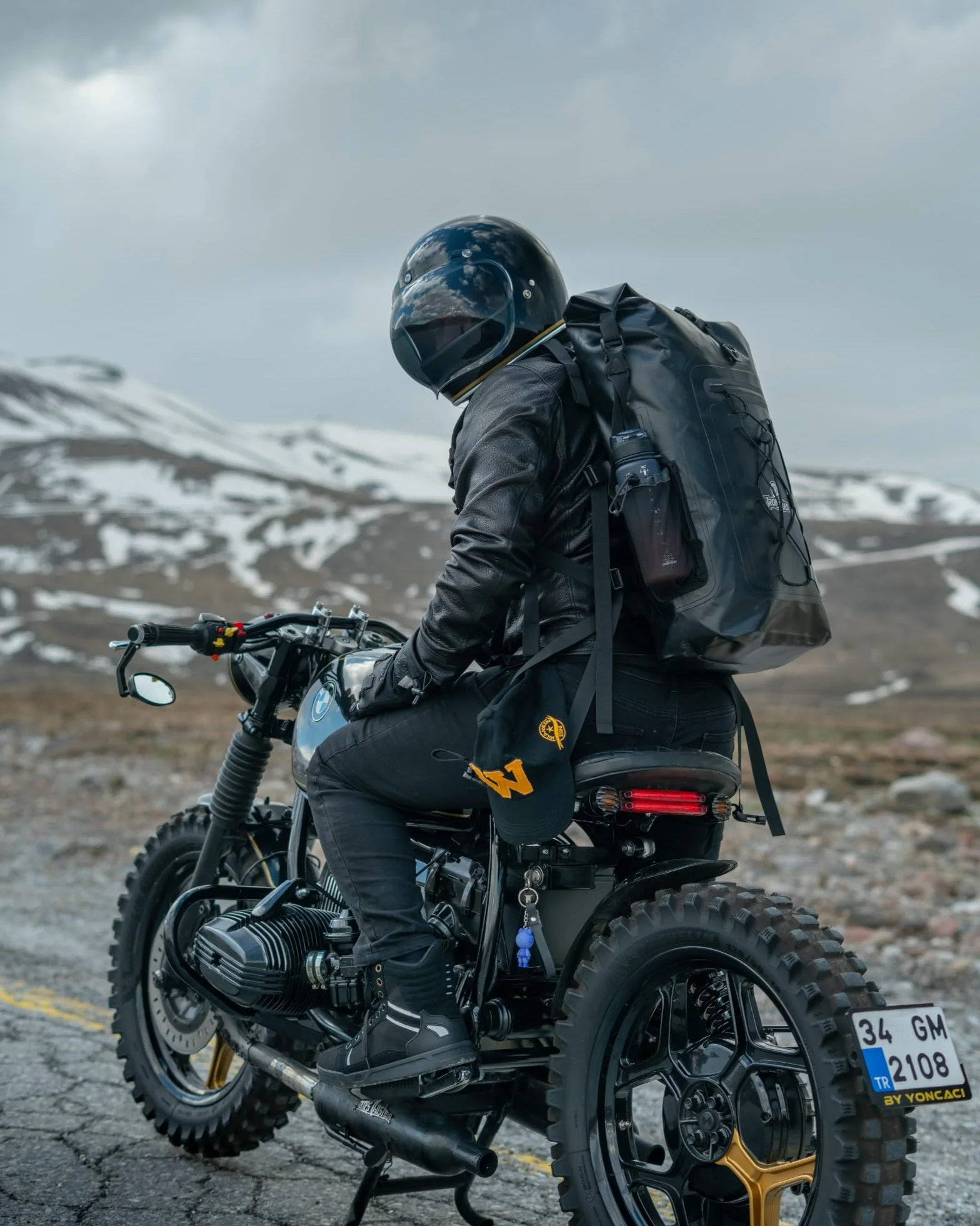 Grapelet Motorrad Rucksack，Wasserdicht Motorrad Rucksack 40L，Motorradrucksäcke für Herren，Rolltop Rucksack mit abnehmbaren Schultergurten PVC500D schwarz Dry Bag mit Seitentasche