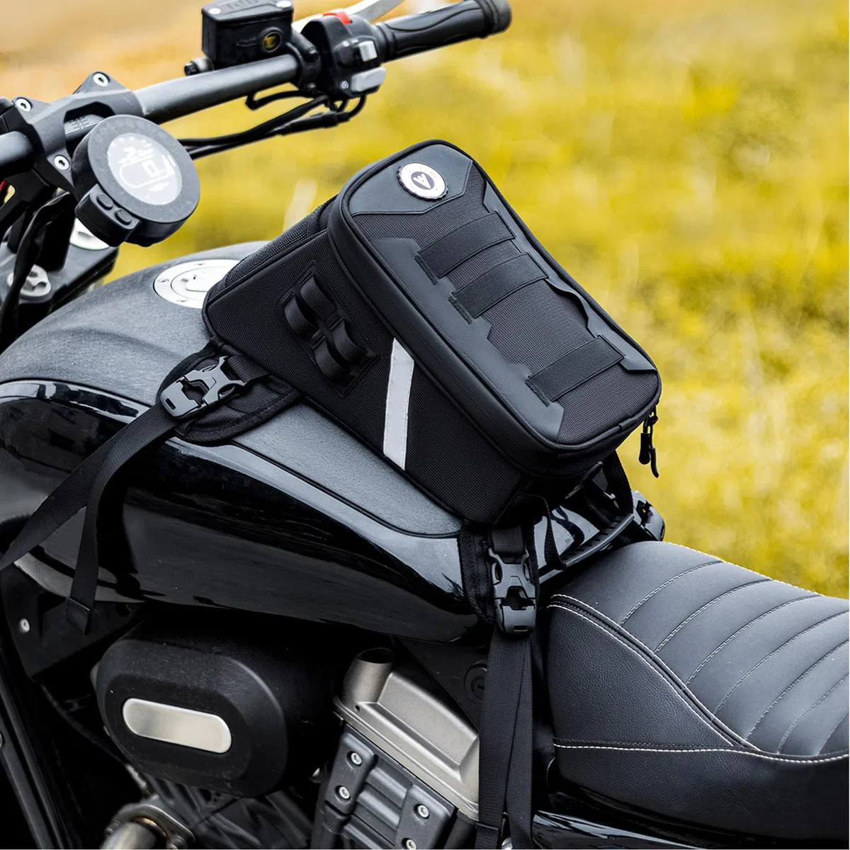 Motorrad Tankrucksack 5L Motorrad Tanktasche mit Regenschutz Großvolumig Outdoor Zubehör Motorradtasche mit Tragegriff(Schwarz)