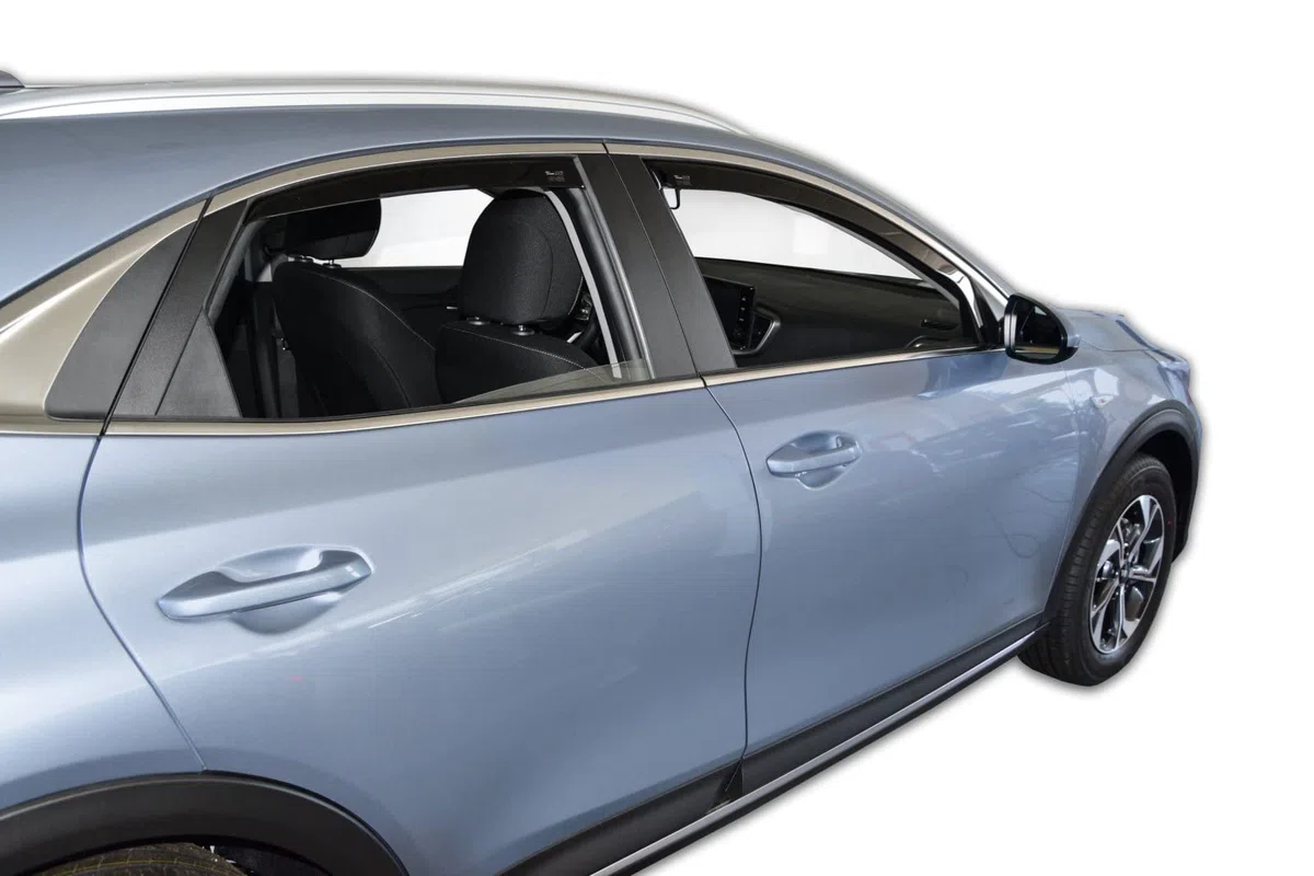 J&J AUTOMOTIVE Windabweiser passend für Kia X Ceed 5-Türer ab 2019 4tlg, Heko Regenabweiser Vorne Hinten Getönt Dunkel Passform