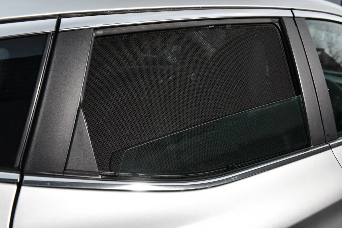 Fahrzeugspezifische Sonnenschutz Blenden passend für Fiat 500L und 500L Trekking/Cross ab 2012 Komplett-Set AZ17000601