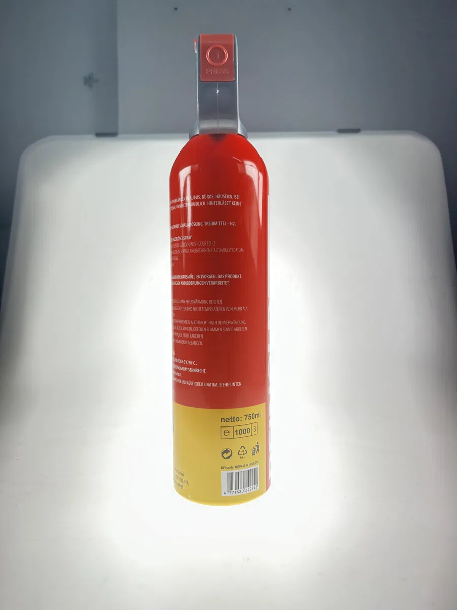Xenotec Feuerlöscher - Löschspray 2x750 ml - Feuerlöscher Auto - Küche, Haushalt, Auto Feuerlöscher Schaum - Schaumlöscher - Co2 Feuerlöscher - Kompakter Feuerlöscher für unterwegs