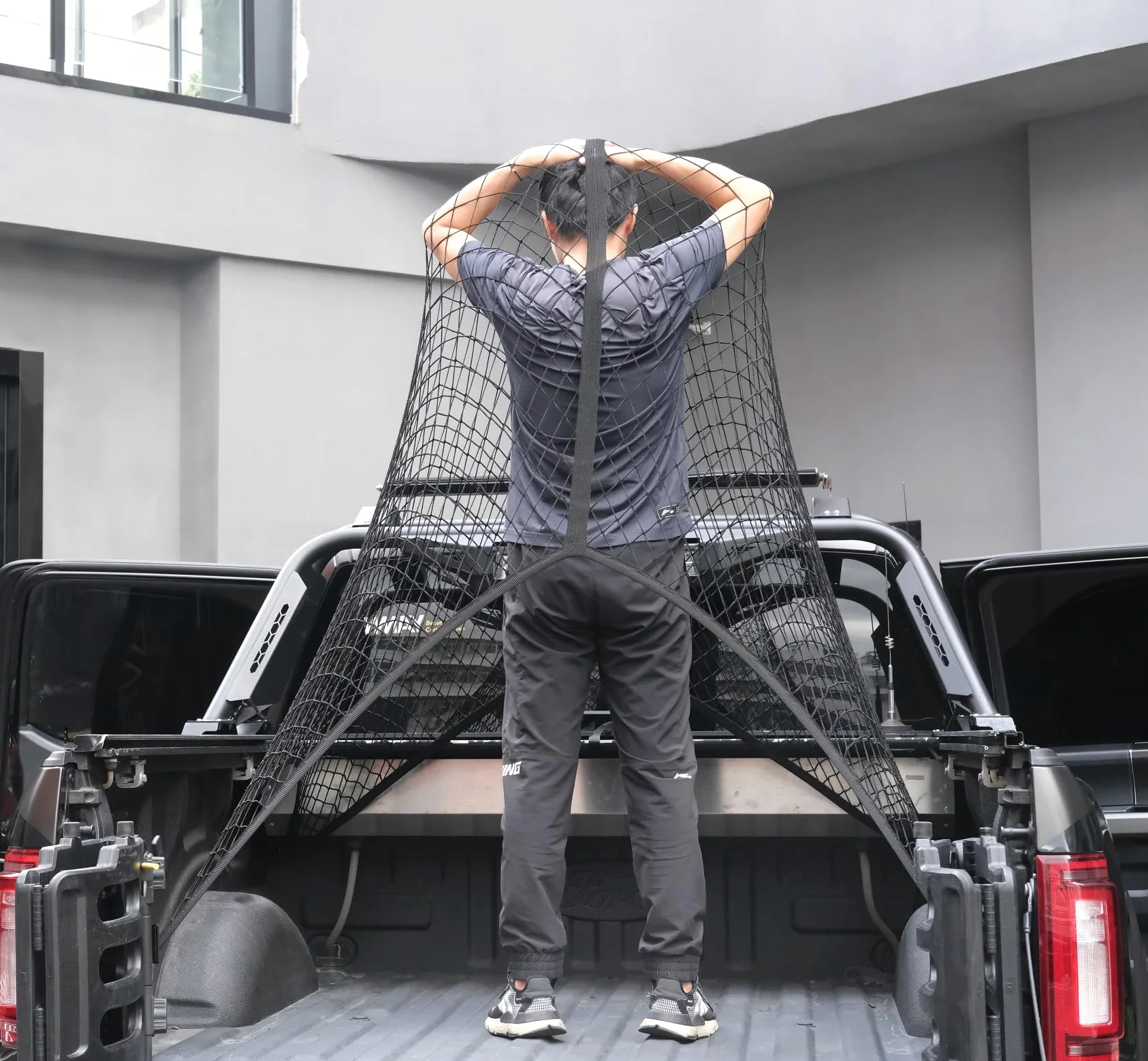 Hochelastisches Gepäcknetz, Einfacher LKW-Ladeflächenorganisator, Geeignet für tägliche leichte Lasten von LKWs, 1,2x1,2m dehnbar auf 2,1m x 2,1m (doppellagig)