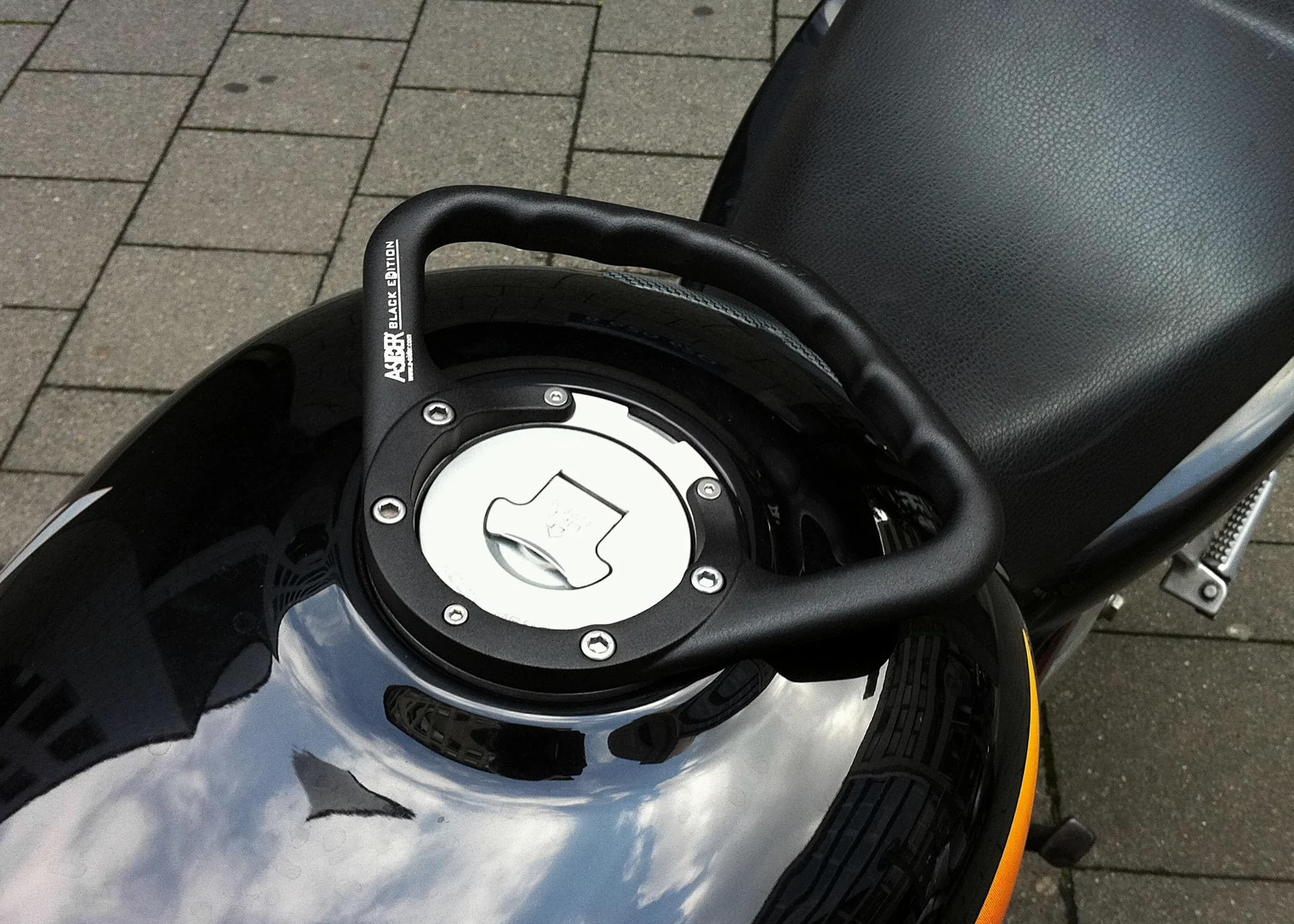 Motorrad Tank Haltegriff Schwarz A-SIDER Sozius Honda Modelle