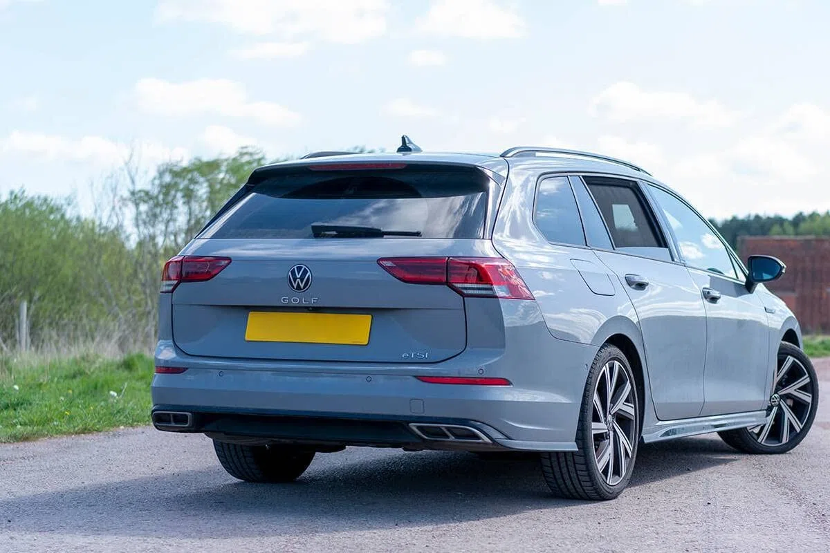 Fahrzeugspezifische Sonnenschutz Blenden passend für VW Golf 8 Variant Komplett-Set AZ17002939 Sonnenblenden