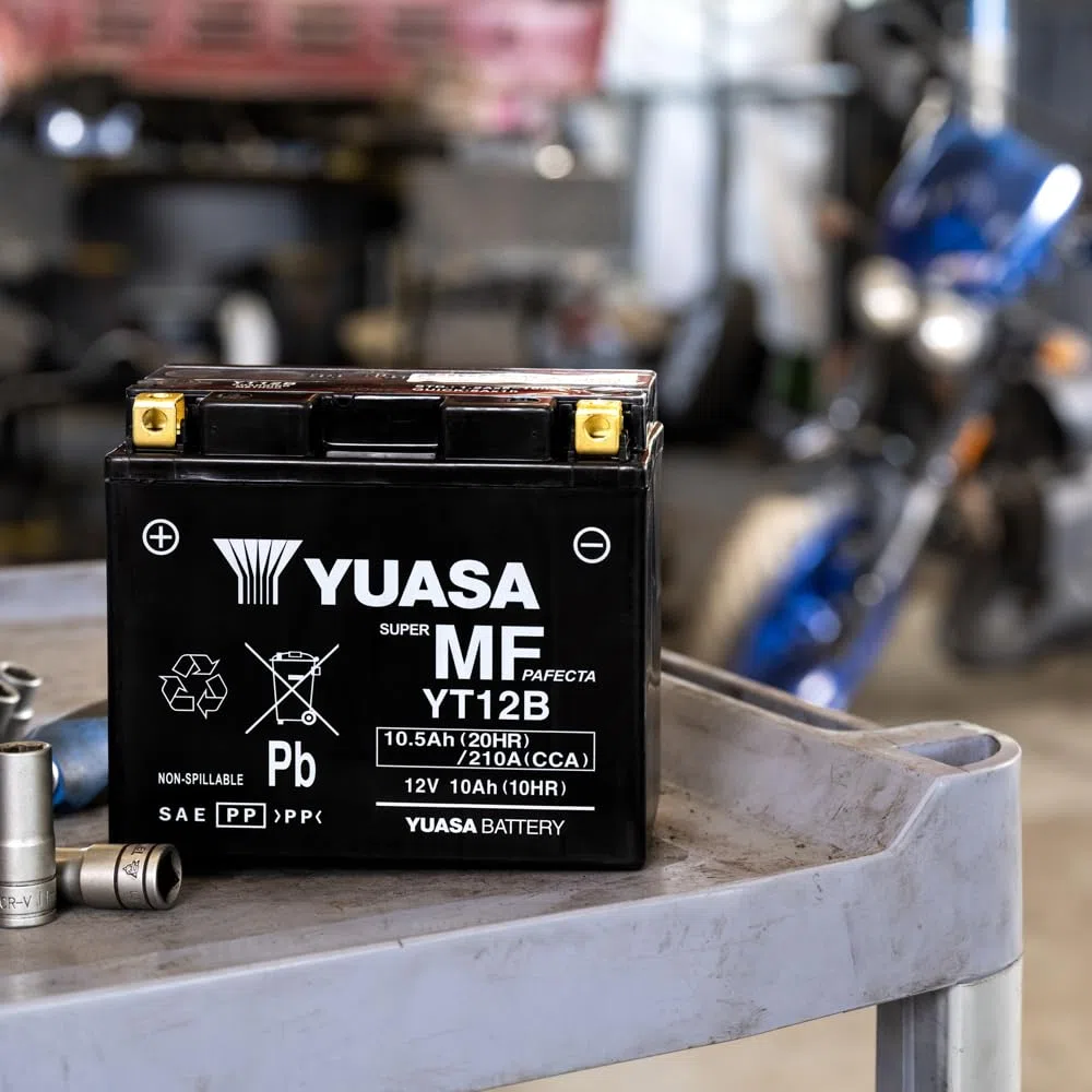 Yuasa YT12B 12V 210 CCA Wartungsfreie AGM-VRLA-Motorradbatterie