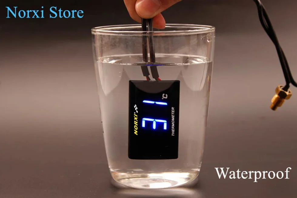Digitales Motorrad-Thermometer, Universal Motorrad Wassertemperaturmesser mit Sensoren, wasserdichtes Motorrad Thermometer mit Hochtemperaturalarm (18mm, Grün)