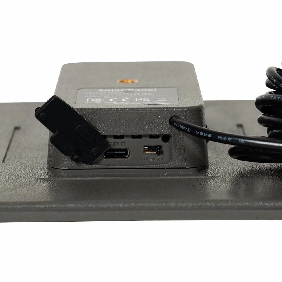 GardePro SP350 Wildkamera-Solarpanel mit wiederaufladbarem Akku, 12V/1 A, 9V/1,3 A, 6V/2 A, Stecker 5,5x2,1mm / 4,0x1,7mm für GardePro Wildkamera A3S, A5, E5 2.0, E5S, E6, E8 2.0, E8, E9 2.0, X20, X50
