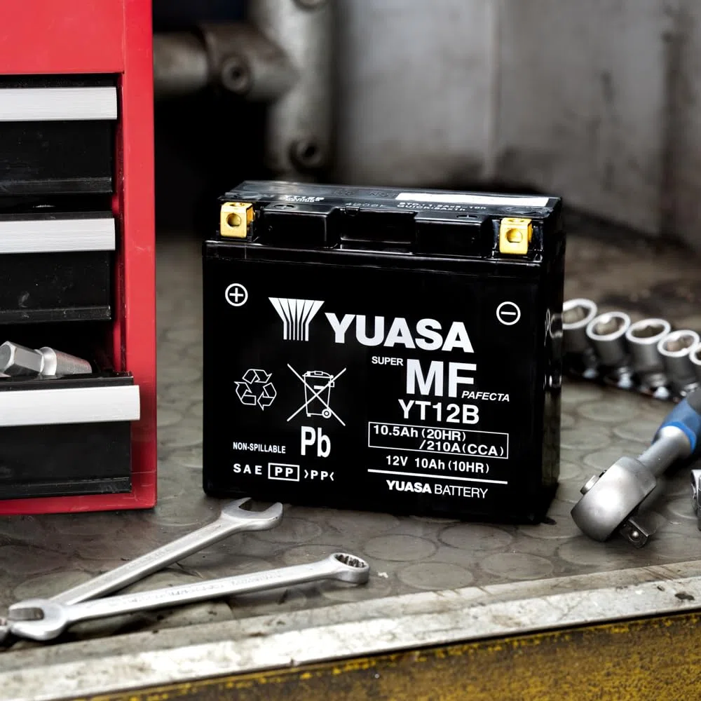 Yuasa YT12B 12V 210 CCA Wartungsfreie AGM-VRLA-Motorradbatterie