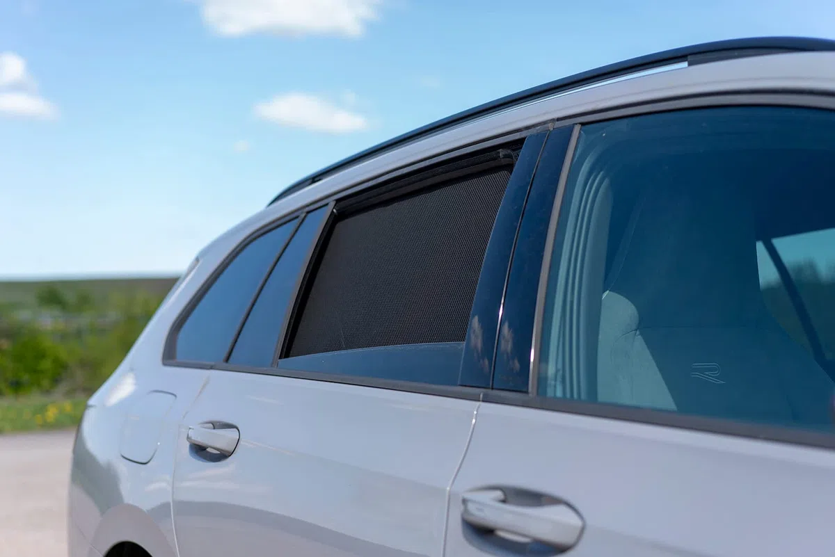 Fahrzeugspezifische Sonnenschutz Blenden passend für VW Golf 8 Variant Komplett-Set AZ17002939 Sonnenblenden