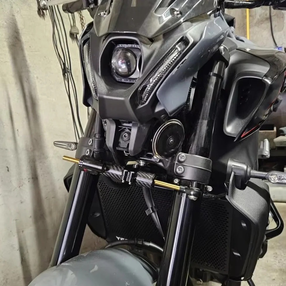 Lenkungsdämpfer Kompatibel mit YAMAHA MT09 XSR900 MT-09 MT 09 XSR 900 2021-2023 2024 Motorrad Lenkungsdämpferhalterung Stabilisatorunterstützung Geschwindigkeitswackelsicherheit